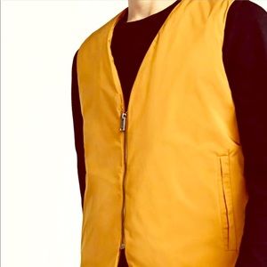 Zara Man Vest Sz M Mustard Yellow Padded F…
